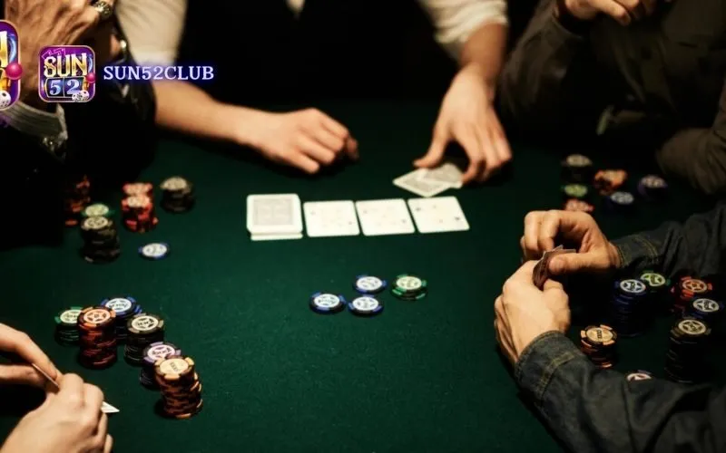 Hình ảnh Danh Gia Game Bai Poker Sun52 3 trong bài viết Đánh giá game bài Poker Sun52: Chơi thật, thắng thật. Đánh giá game bài Poker Sun52